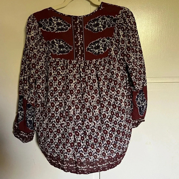 Lucky Brand Burgundy Boho Floral V-Neck Tunic Top Size Medium - Picture 7 of 7